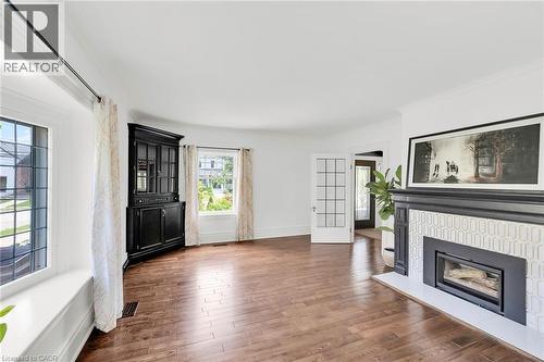 14 Robinson Street S, Grimsby, ON - Indoor Photo Showing Living Room With Fireplace