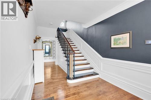 14 Robinson Street S, Grimsby, ON - Indoor Photo Showing Other Room