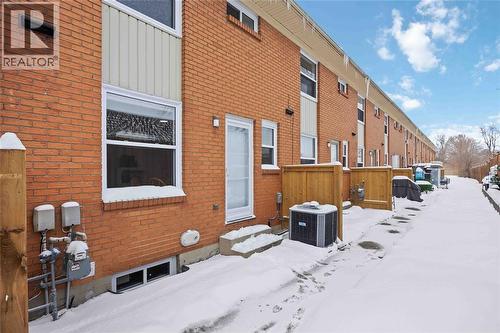 834 Exmouth Street Unit# 46, Sarnia, ON - Outdoor With Exterior