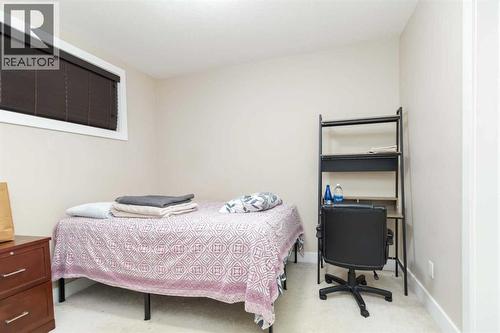 110 Merganser Crescent, Fort Mcmurray, AB - Indoor Photo Showing Bedroom