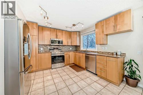 562 Strathcona Drive Sw, Calgary, AB - Indoor Photo Showing Kitchen With Stainless Steel Kitchen