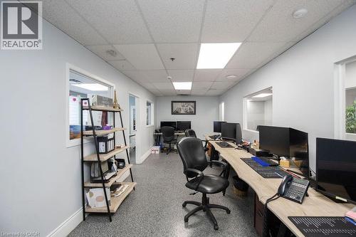 42 Niagara Street, Hamilton, ON 