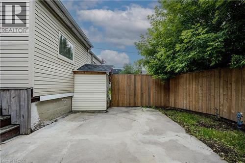 303 Hunter Street W, Hamilton, ON - Outdoor