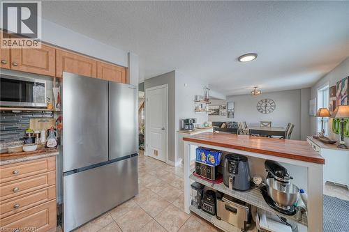215 Munnoch Boulevard, Woodstock, ON - Indoor Photo Showing Kitchen