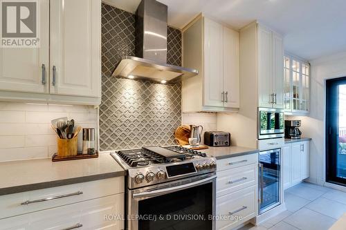 2448 Capilano Crescent, Oakville, ON - Indoor Photo Showing Kitchen