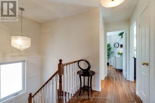 2448 Capilano Crescent, Oakville, ON - Indoor Photo Showing Other Room