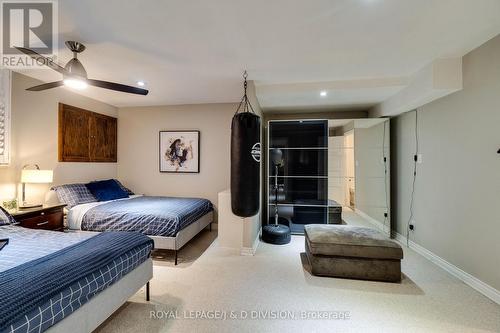 2448 Capilano Crescent, Oakville, ON - Indoor Photo Showing Bedroom