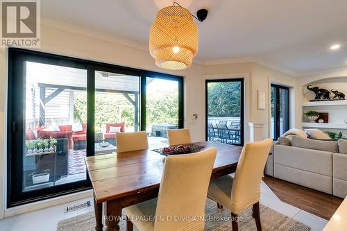 2448 Capilano Crescent, Oakville, ON - Indoor Photo Showing Dining Room