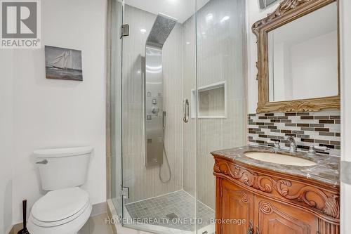 31 Bearwood Drive, Toronto, ON - Indoor Photo Showing Bathroom