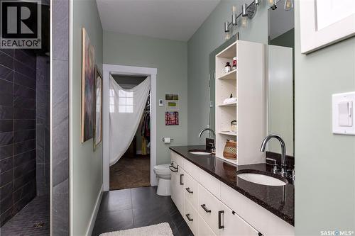12 Vickar Place, Melfort, SK - Indoor Photo Showing Bathroom