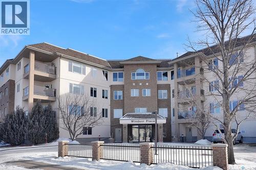 403 3101 Renfrew Crescent E, Regina, SK - Outdoor With Balcony With Facade