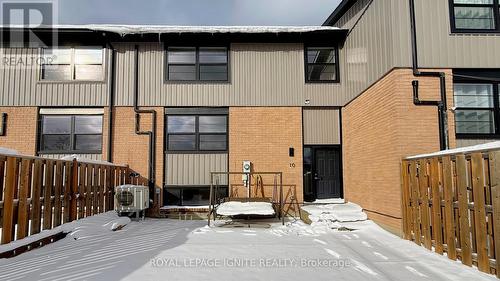 10 - 105 Andover Drive, London South, ON - Outdoor