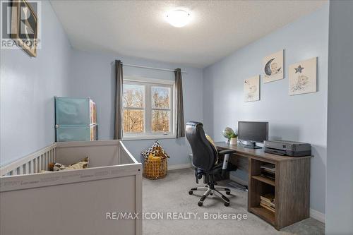 21D - 1989 Ottawa Street S, Kitchener, ON - Indoor Photo Showing Office