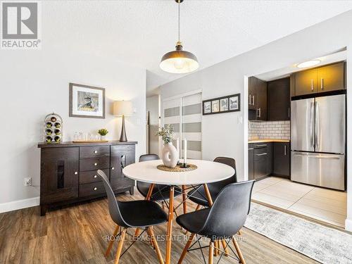 659 Upper Wentworth Street, Hamilton, ON - Indoor Photo Showing Dining Room