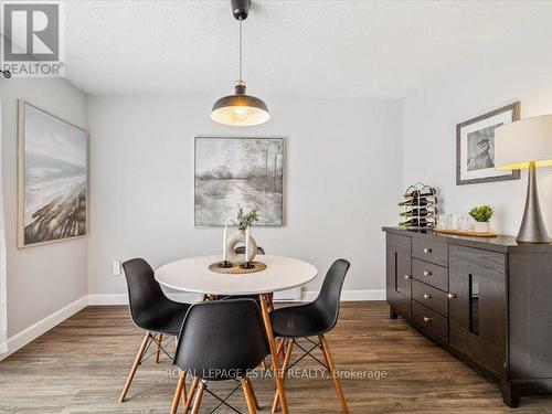 659 Upper Wentworth Street, Hamilton, ON - Indoor Photo Showing Dining Room