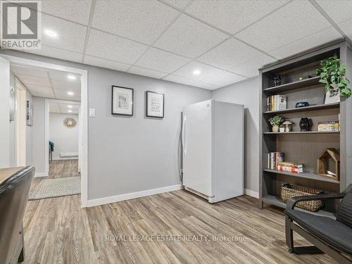 659 Upper Wentworth Street, Hamilton, ON - Indoor