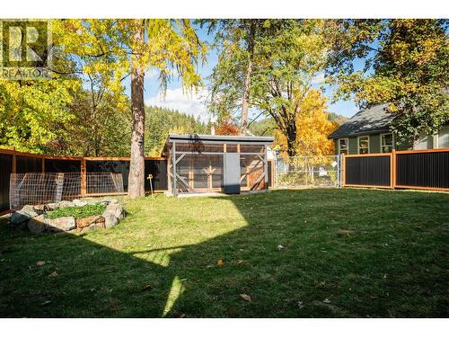 2690 Monte Christo Street, Rossland, BC - Outdoor