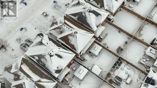 15 Cutts Crescent, Hamilton, ON - 