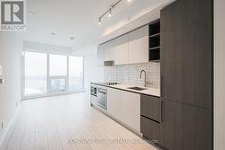 LPH01 - 55 MERCER STREET  Toronto, ON M5V 3W2