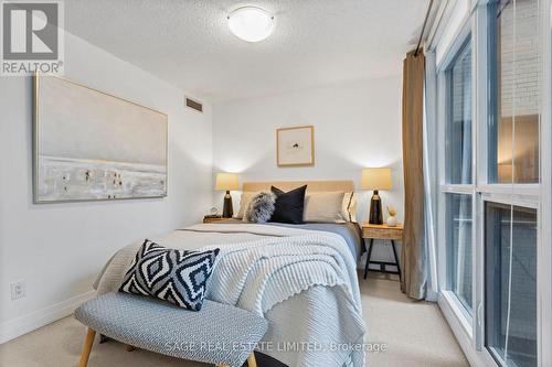 328 - 25 Carlton Street, Toronto, ON - Indoor Photo Showing Bedroom