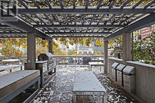 Amazing BBQ area! - 328 - 25 Carlton Street, Toronto, ON - Outdoor