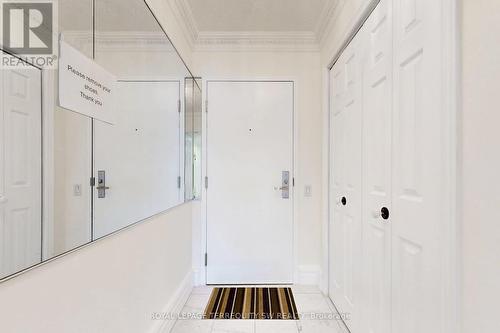 2001 - 71 Simcoe Street, Toronto, ON - Indoor Photo Showing Other Room