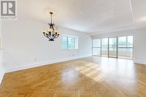 2001 - 71 Simcoe Street, Toronto, ON - Indoor Photo Showing Other Room