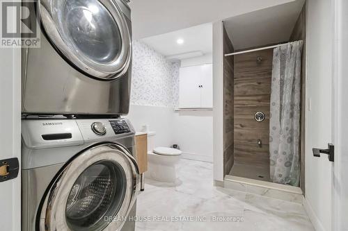 1430 Palmetto Drive, Oshawa, ON - Indoor Photo Showing Laundry Room
