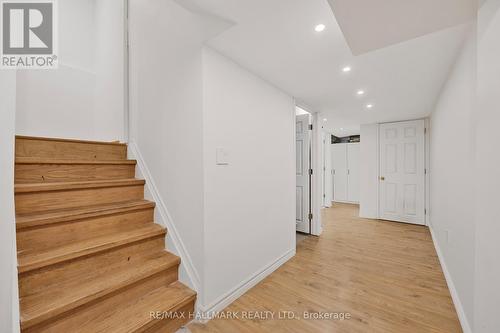 60 Cider Crescent, Richmond Hill, ON - Indoor Photo Showing Other Room