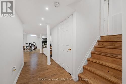 60 Cider Crescent, Richmond Hill, ON - Indoor Photo Showing Other Room