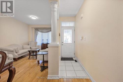 60 Cider Crescent, Richmond Hill, ON - Indoor Photo Showing Other Room