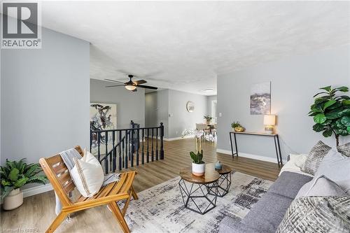 126 Aspen Street, Paris, ON - Indoor Photo Showing Living Room