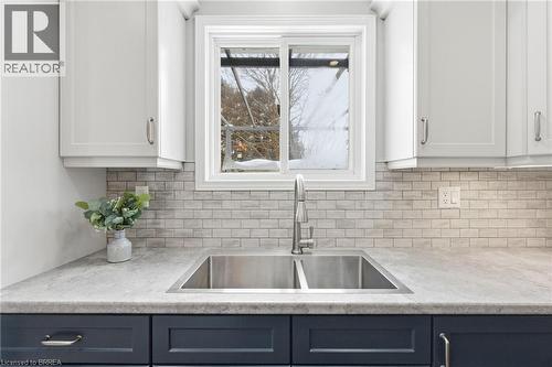 126 Aspen Street, Paris, ON - Indoor Photo Showing Kitchen With Double Sink