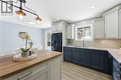 126 Aspen Street, Paris, ON - Indoor Photo Showing Kitchen With Double Sink With Upgraded Kitchen