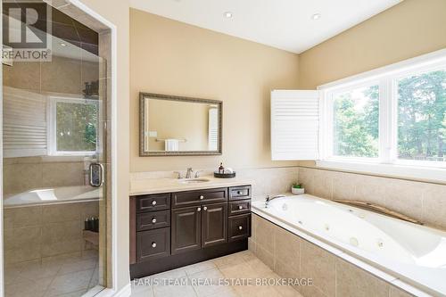 64 Red Oak Crescent, Oro-Medonte, ON - Indoor Photo Showing Bathroom