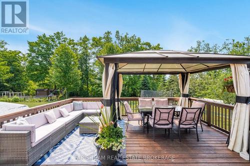 64 Red Oak Crescent, Oro-Medonte, ON - Outdoor With Deck Patio Veranda With Exterior