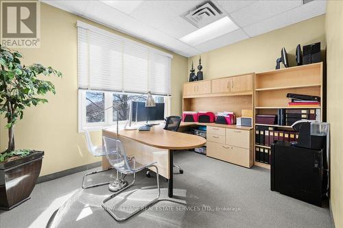 200 - 414 North Service Road E, Oakville, ON 