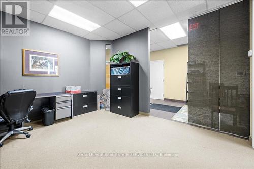 200 - 414 North Service Road E, Oakville, ON 