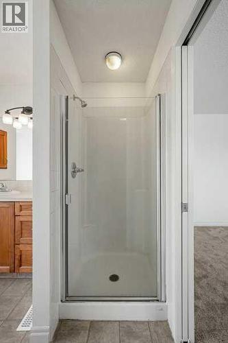 Ensuite shower - 345 Prestwick Terrace Se, Calgary, AB - Indoor Photo Showing Bathroom