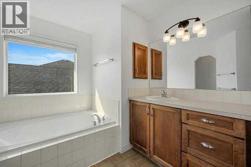345 Prestwick Terrace Se, Calgary, AB - Indoor Photo Showing Bathroom