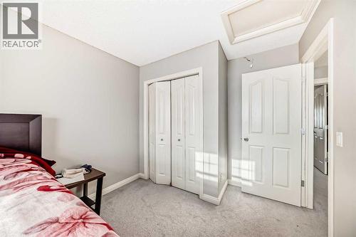 2468 Kingsland View Se, Airdrie, AB - Indoor Photo Showing Bedroom