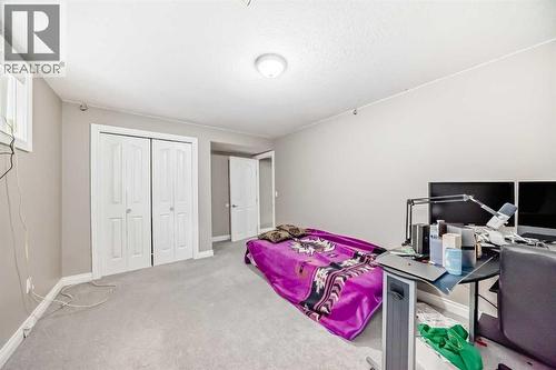 2468 Kingsland View Se, Airdrie, AB - Indoor Photo Showing Other Room