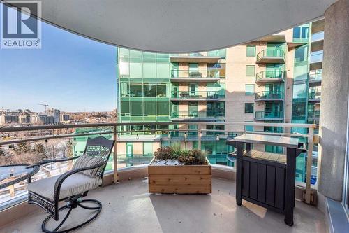 1109, 804 3 Avenue Sw, Calgary, AB - Outdoor