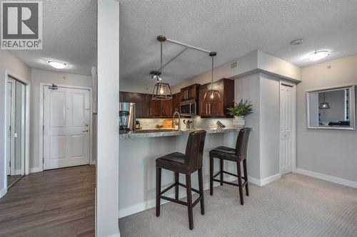 1109, 804 3 Avenue Sw, Calgary, AB - Indoor Photo Showing Kitchen
