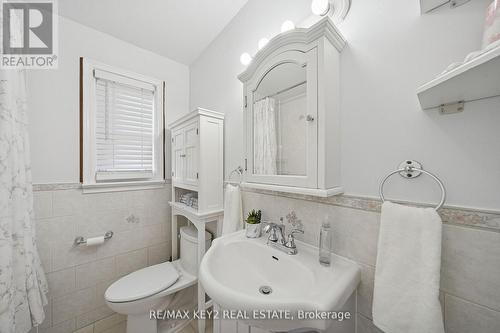 172 Allanford Road, Toronto, ON - Indoor Photo Showing Bathroom