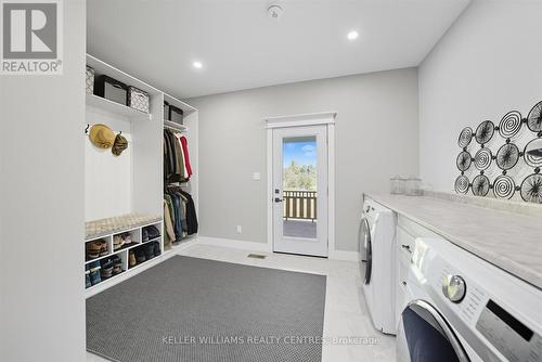 11601 Concession 3 Road, Uxbridge, ON - Indoor Photo Showing Laundry Room