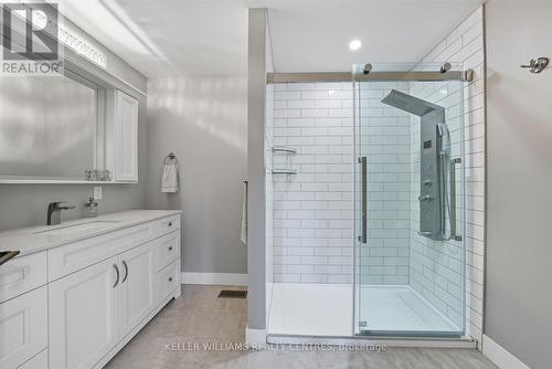 11601 Concession 3 Road, Uxbridge, ON - Indoor Photo Showing Bathroom