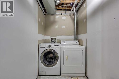 97 Piper Close, Blackfalds, AB - Indoor Photo Showing Laundry Room