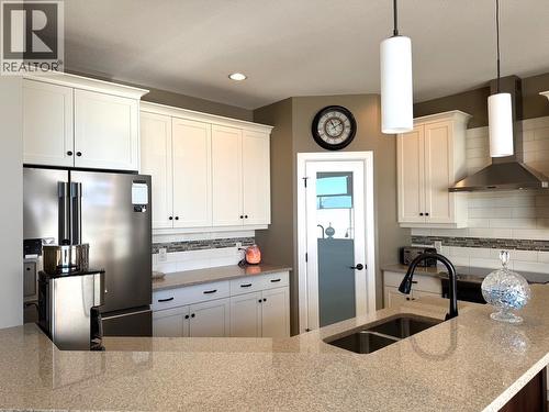 2167 Talavera Place, Westbank, BC - Indoor Photo Showing Kitchen With Stainless Steel Kitchen With Double Sink With Upgraded Kitchen