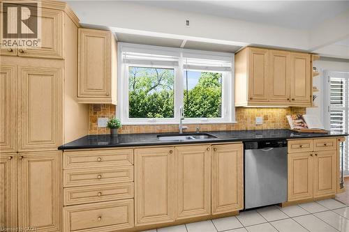 128 Oneida Boulevard, Ancaster, ON - Indoor Photo Showing Kitchen With Double Sink